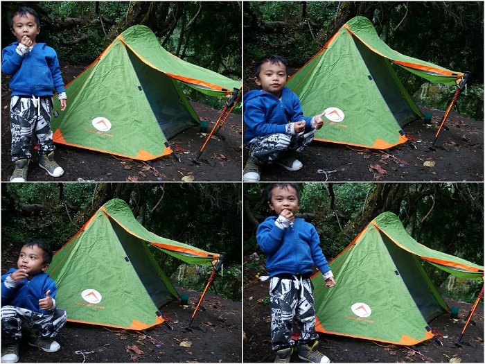 Pendaki cilik, julukan yang Fahmi dapat, setidaknya di obrolan wa ayah ibunya :)