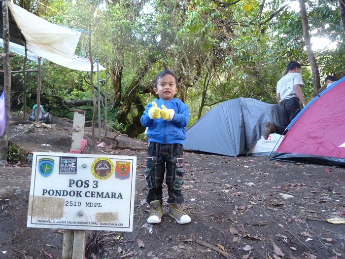 Kalau anak nyaman dengan kondisi dan lingkungan liburan pun jadi menyenangkan