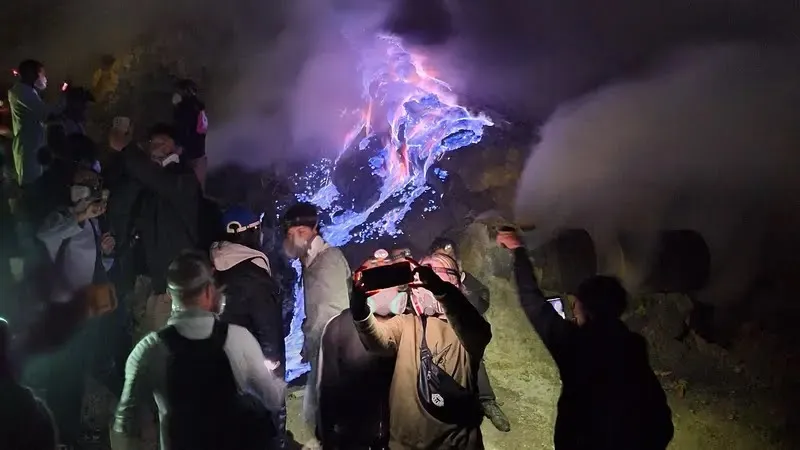 Blue fire Kawa Ijen Banyuwangi Jawa Timur 