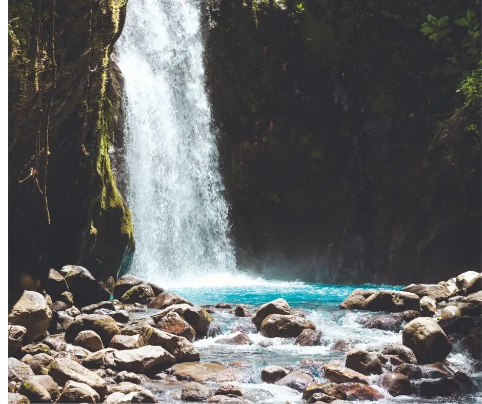 Destinasi wisata air terjun di Bogor