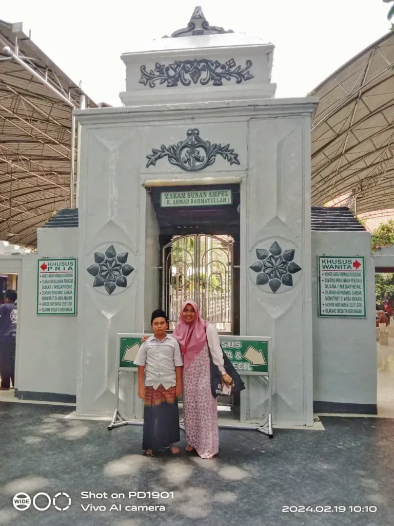 Makam Sunan Ampel Surabaya 